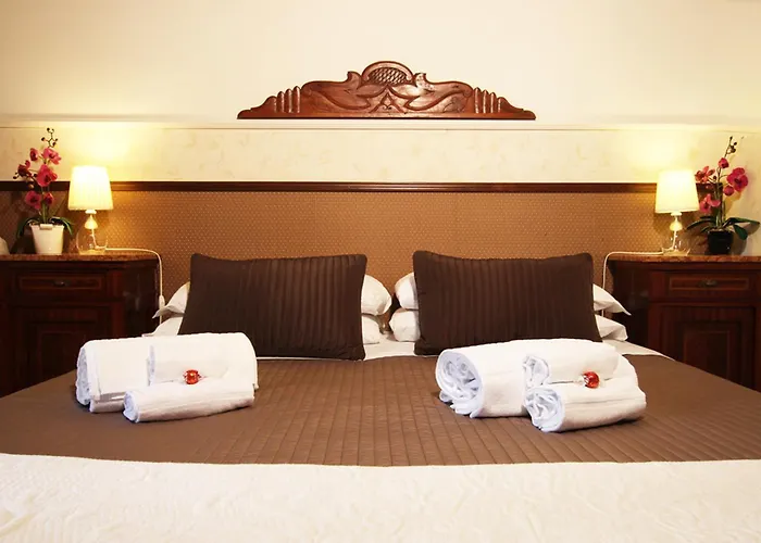 Campanella3 Oda ve Kahvaltı 4*